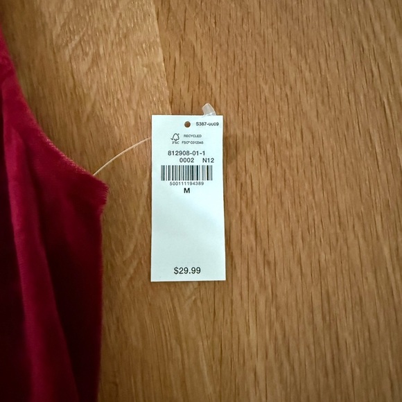 🆕 Old Navy Vibrant Red Velvet Mini Dress - Picture 2 of 2